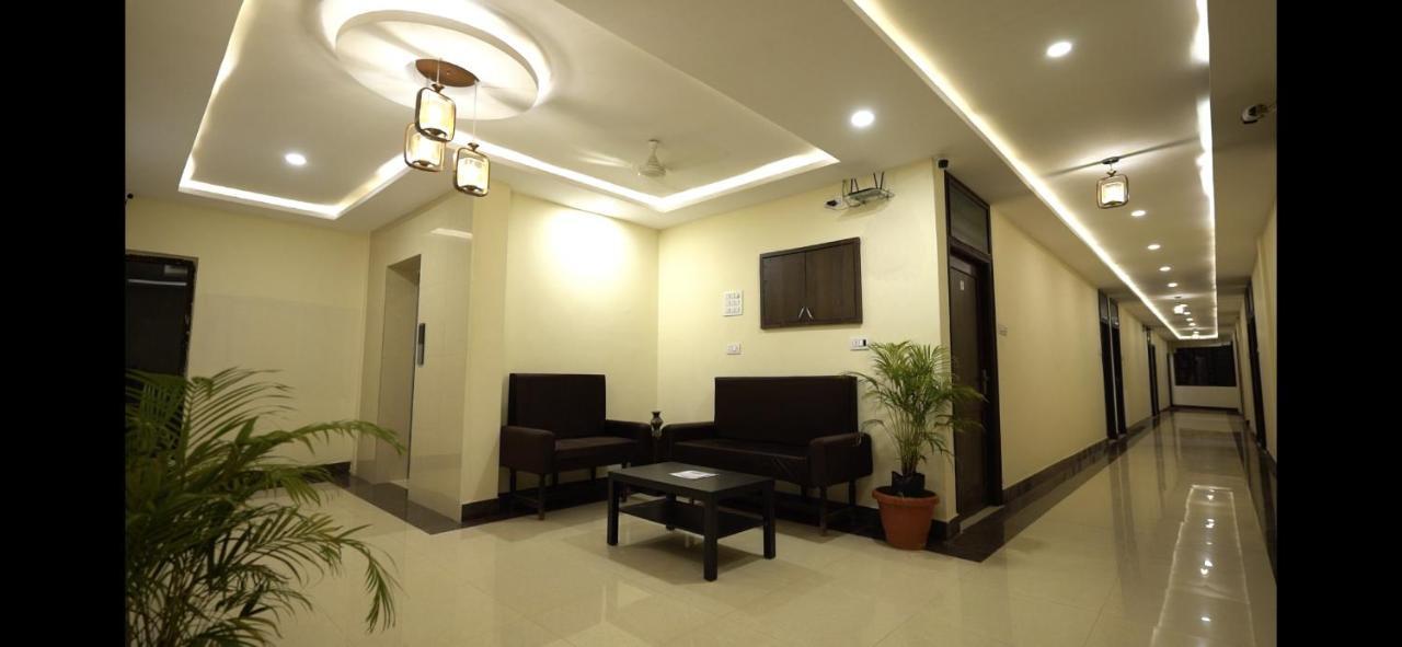 New Hotel Suhail Hyderabad Exterior foto